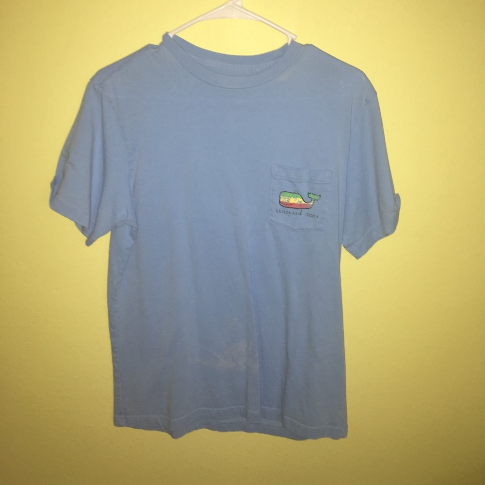 VINEYARD VINES blue top